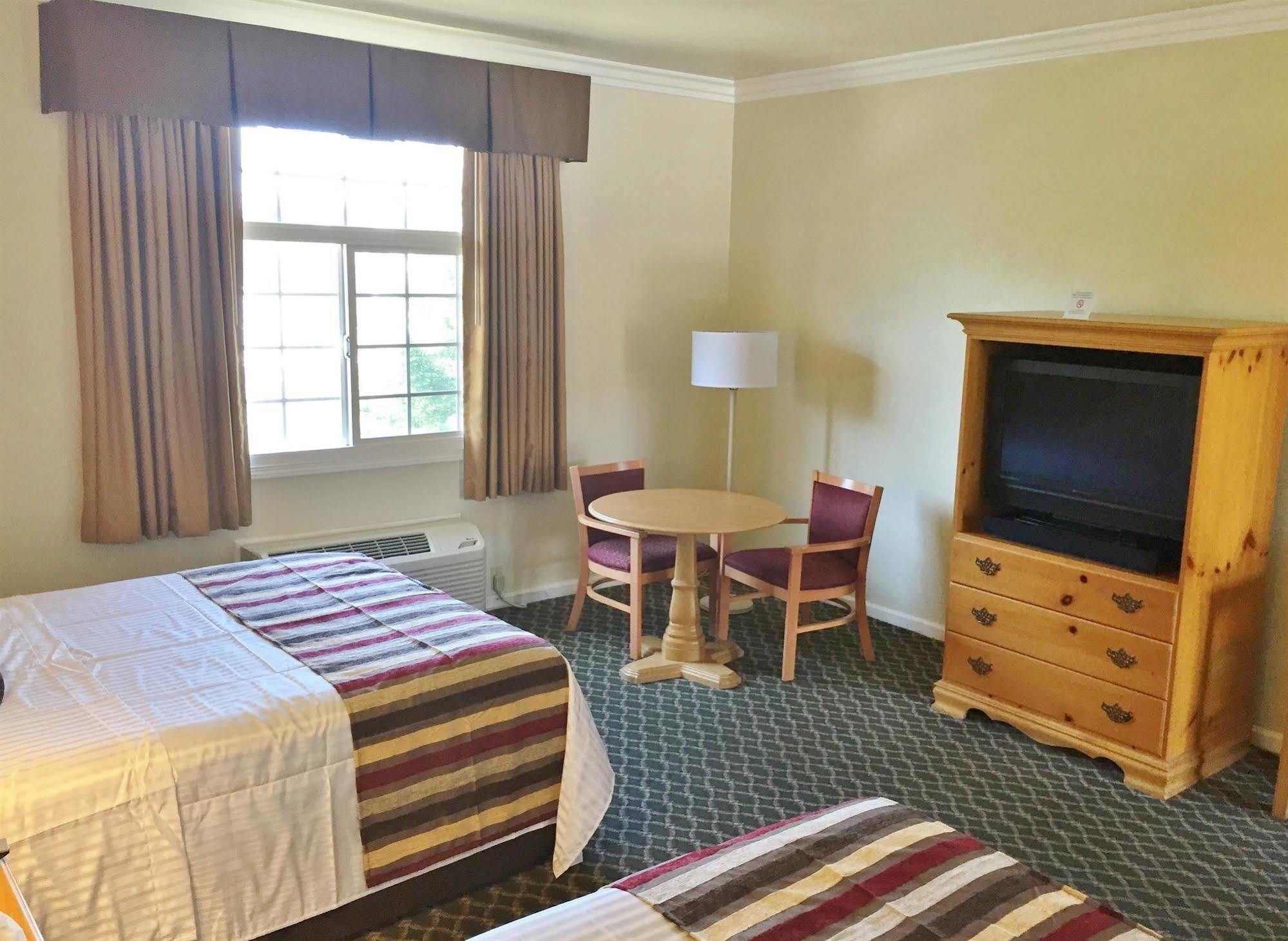 The Miramar Inn Half Moon Bay Exterior photo