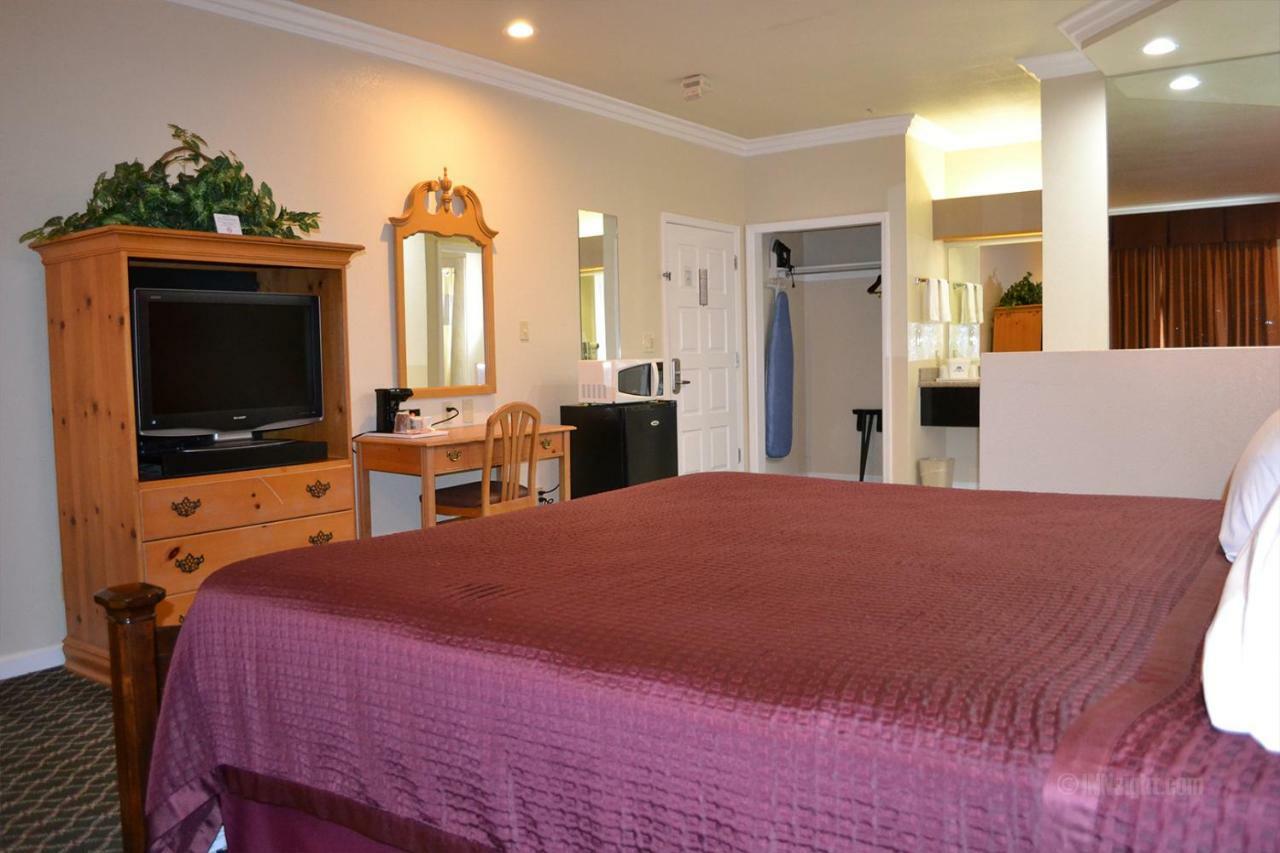 The Miramar Inn Half Moon Bay Exterior photo