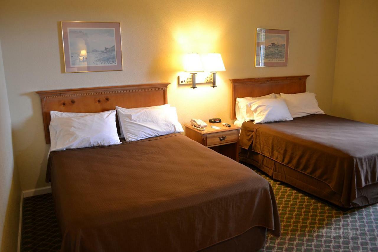 The Miramar Inn Half Moon Bay Exterior photo